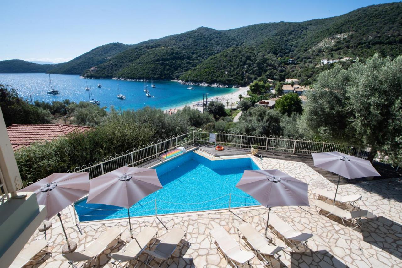 Apartahotel Rouda Village *