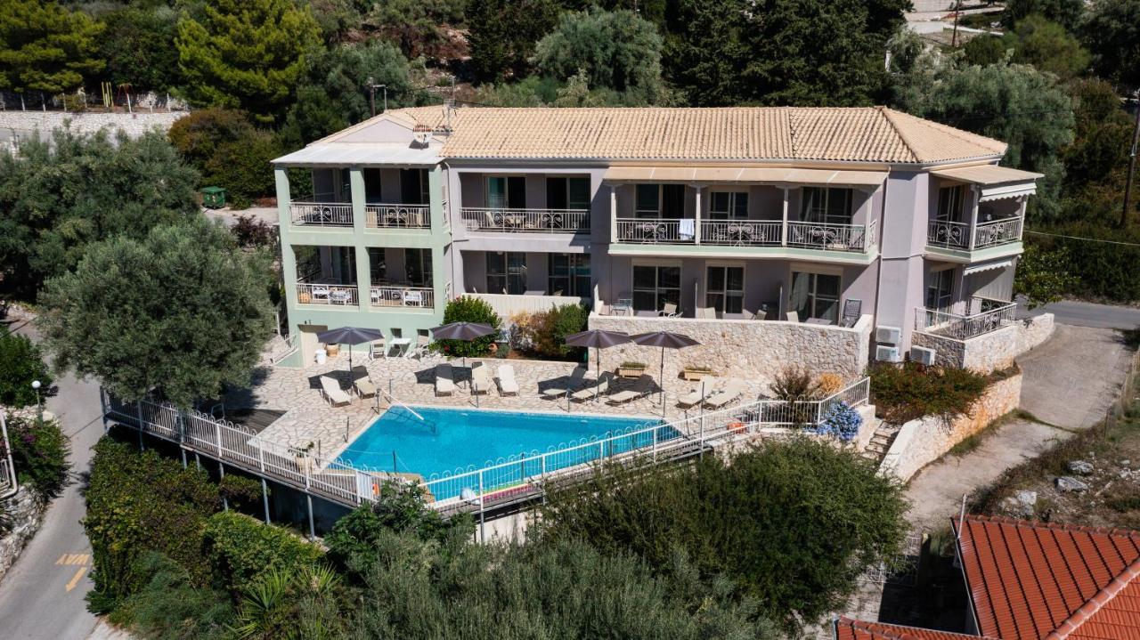 Apartahotel Rouda Village