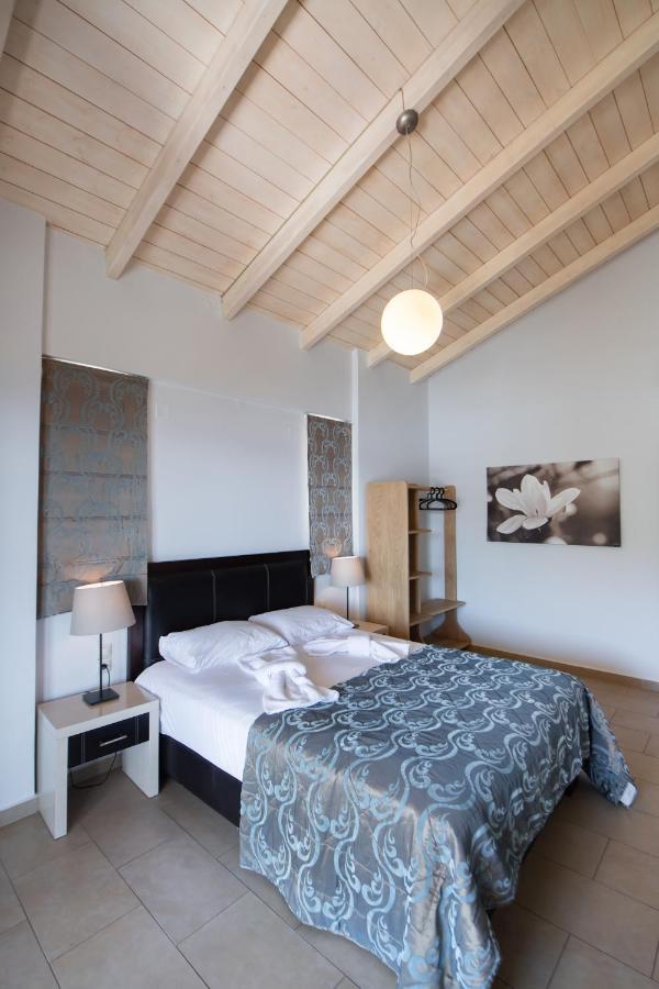 Apartahotel Rouda Village